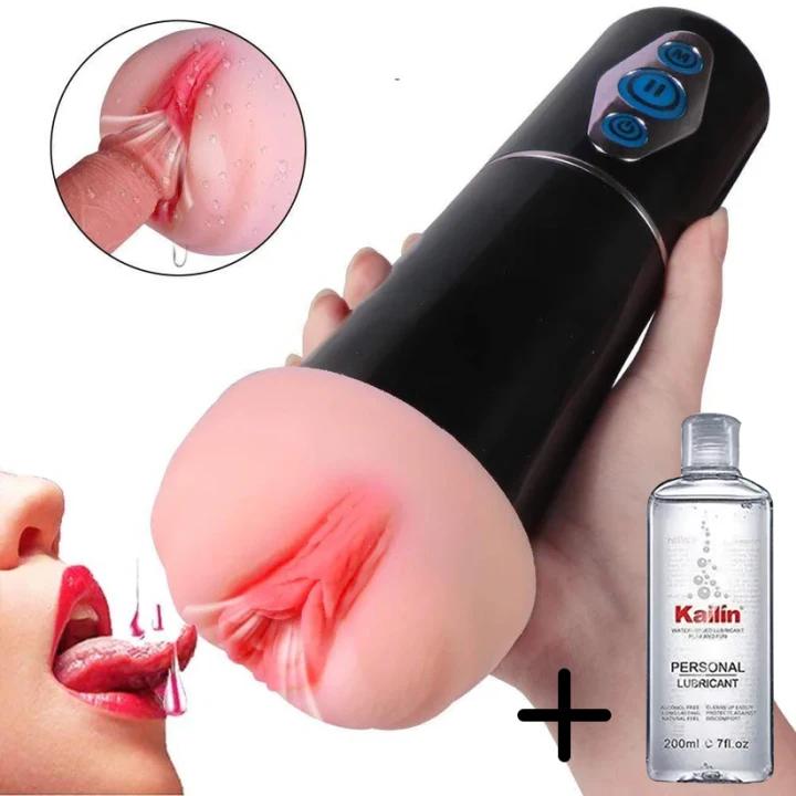 Sucking Masturbator